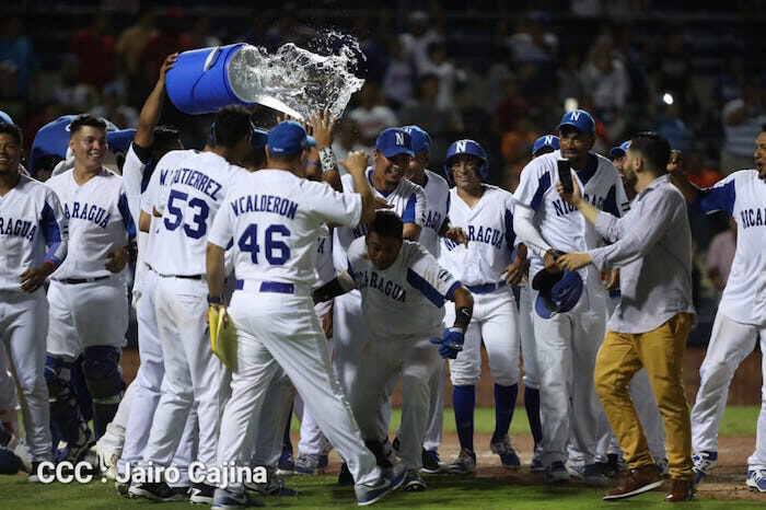 nicaragua deja tendido a Puerto Rico con gran Slam de Vásquez
